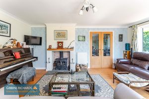 Living Room- click for photo gallery